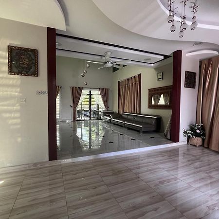 Nurbayu Chalet, Kemaman Kuantan Exterior foto